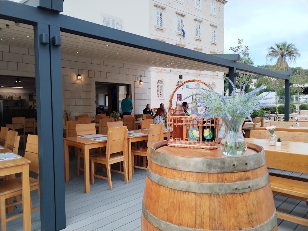 Evona events Island Brač